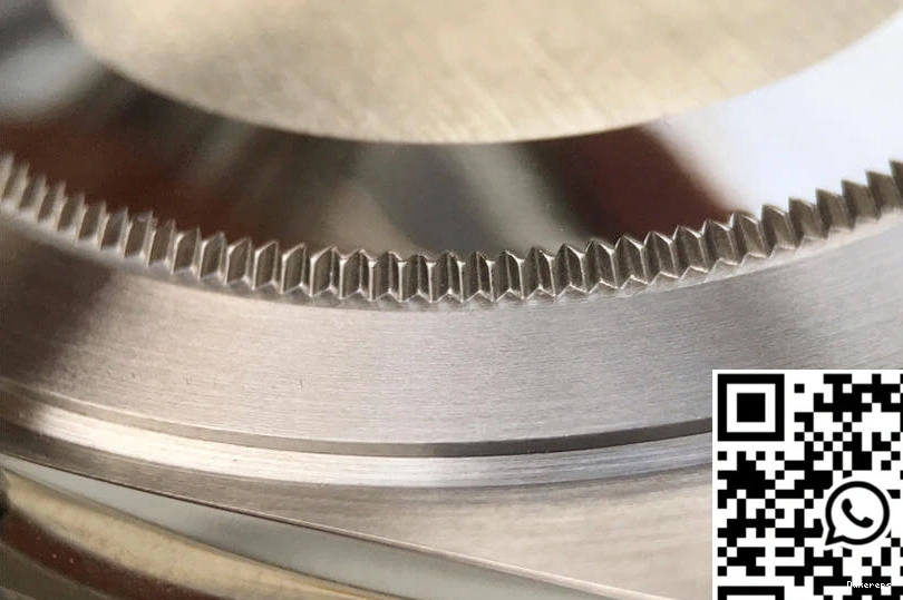 EW Rolex Mother-Of-Pearl Datejust Dial Factory M126334-0019 0413